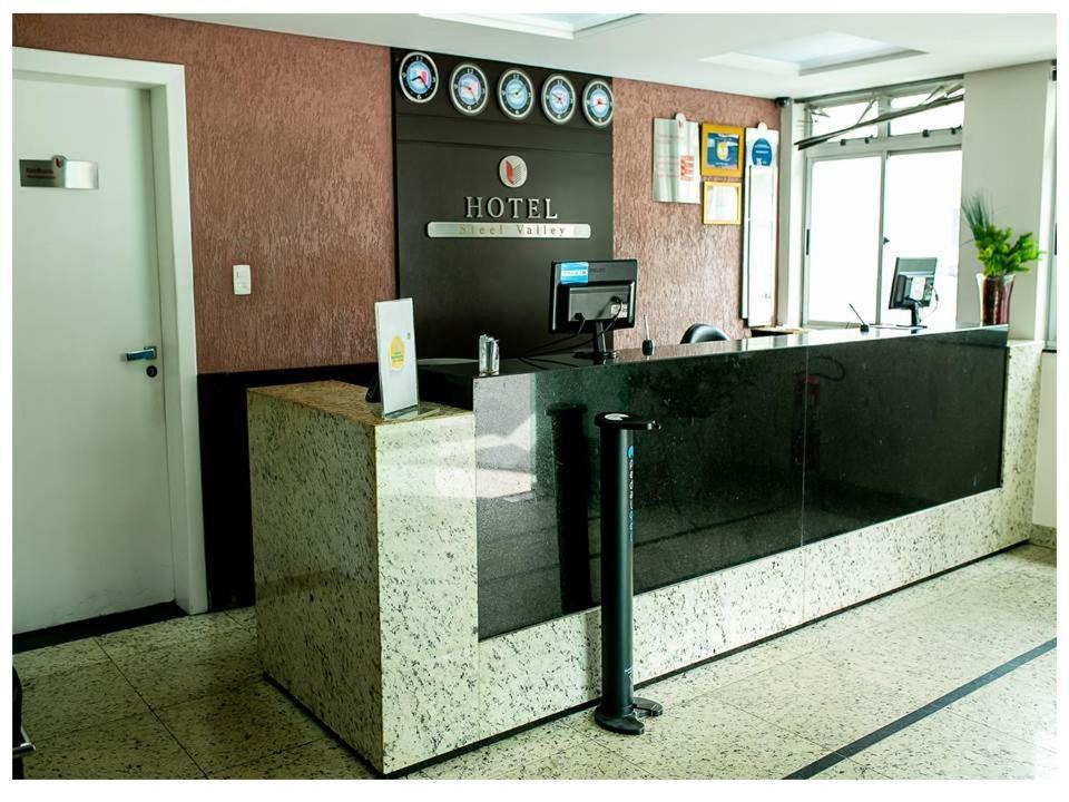 Steel Valley Hotel Ipatinga Bagian luar foto